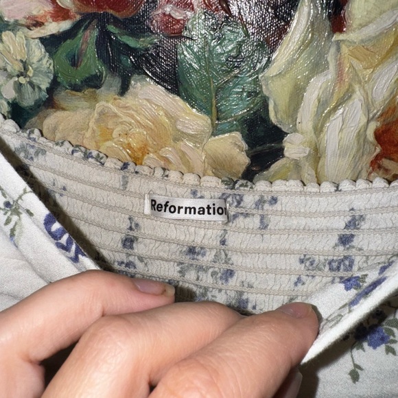 Reformation Ditsy Floral Smocked Sweetheart Puff Sleeve Top Size 12 Used - Picture 7 of 7